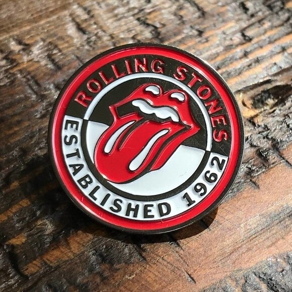ROLLING STONES Classic Rock Band Collectible Enamel Pin - NEW! 808 - Picture 2 of 8